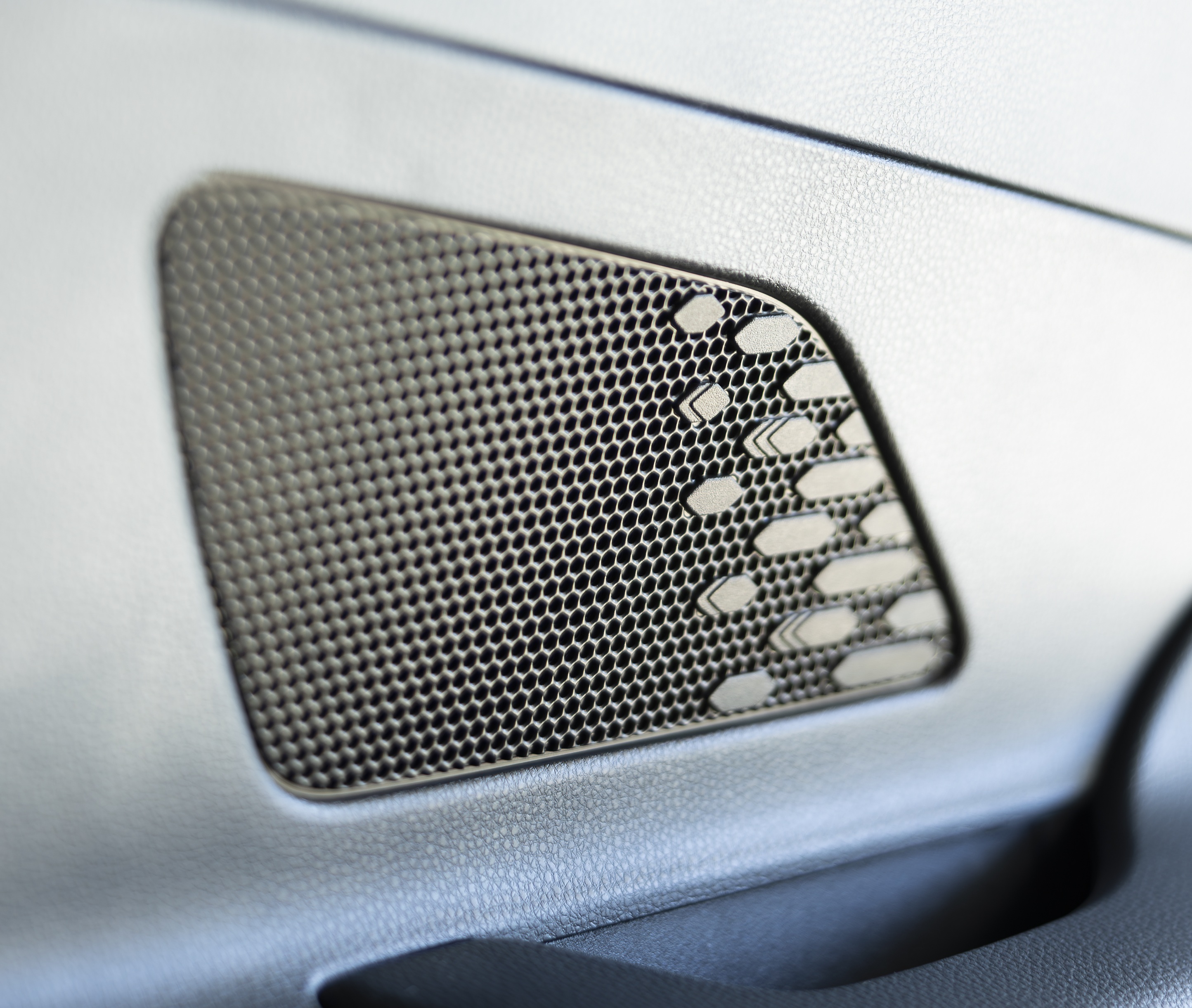 Prototypage de grille de portière automobile